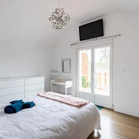 Feriehus La Pierre A Lou